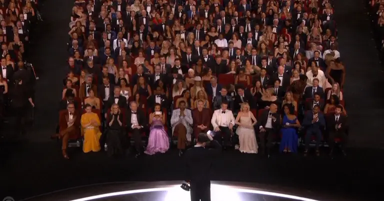 ৭৭তম এমি অ্যাওয়ার্ডের আসর